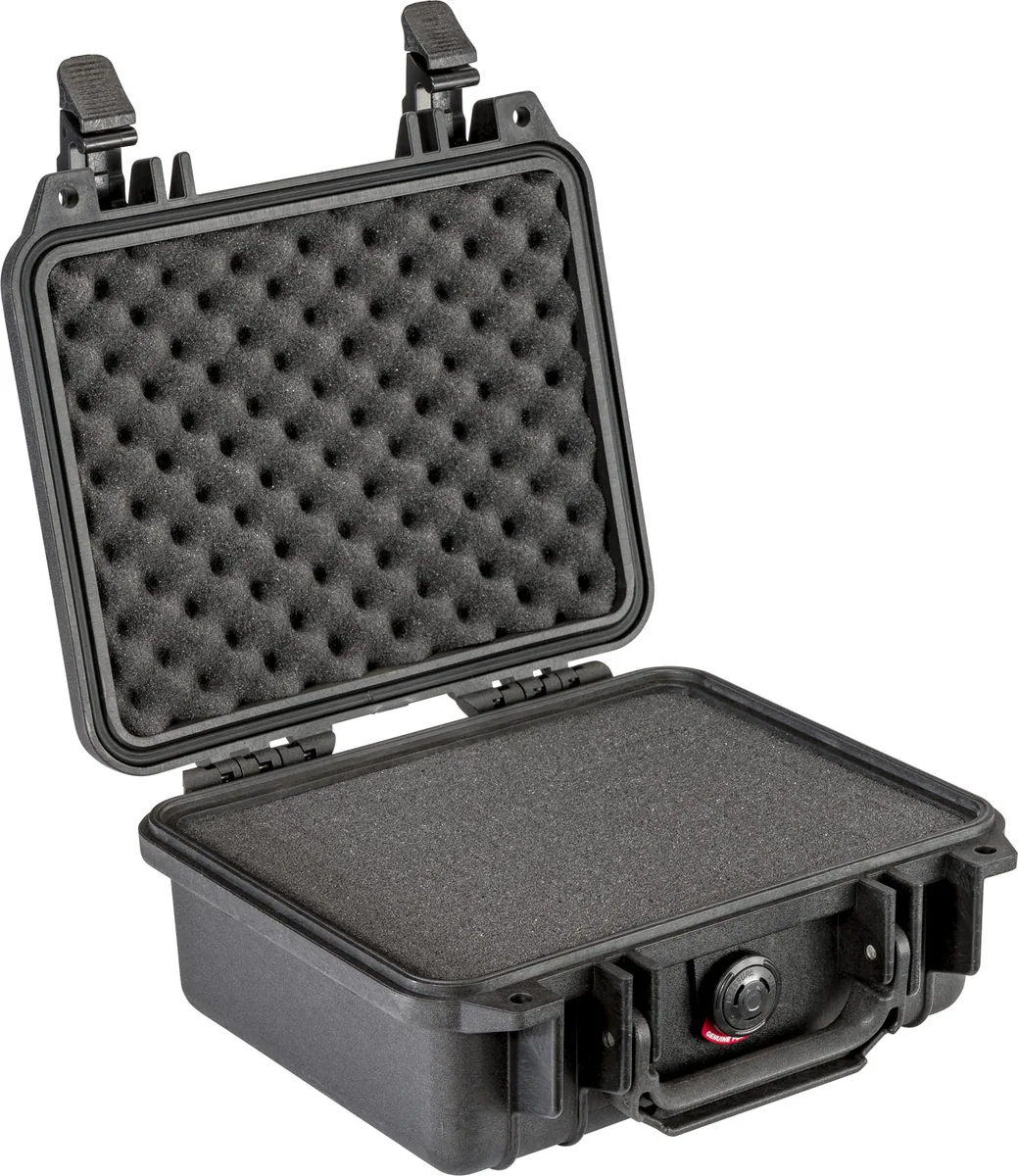 Pelican 1200 Case (Black, With Foam)