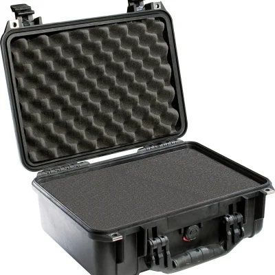 Pelican 1450 Case (Black, With Foam)