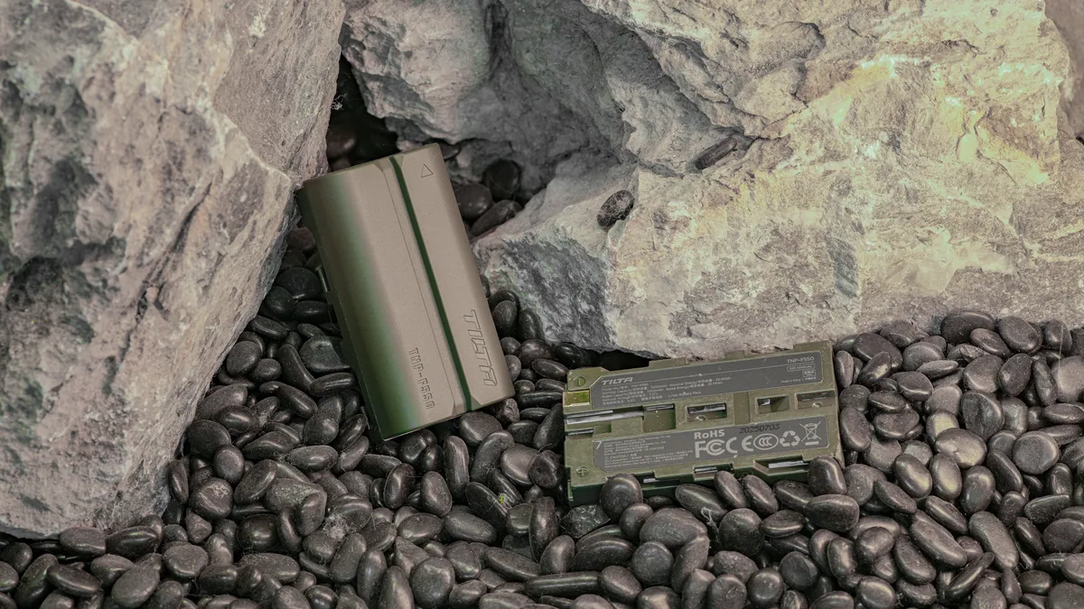 Tilta NP-F550 Battery (3500mAh, Green)