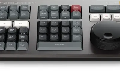 Blackmagic DaVinci Resolve Speed Editor with DaVinci Resolve Studio