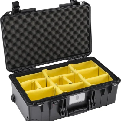 Pelican 1535 Air Case (Black, With Padded Dividers)