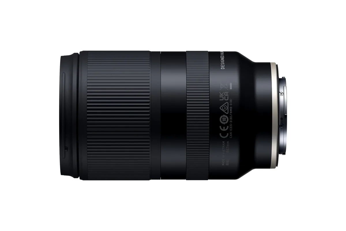 Tamron 18-300mm f/3.5-6.3 Di III-A VC VXD Lens for Sony E