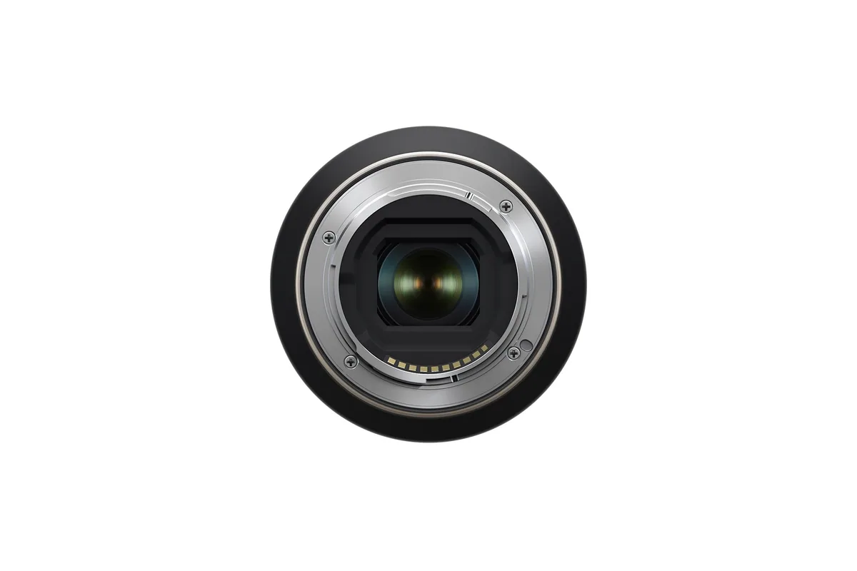 Tamron 18-300mm f/3.5-6.3 Di III-A VC VXD Lens for Sony E